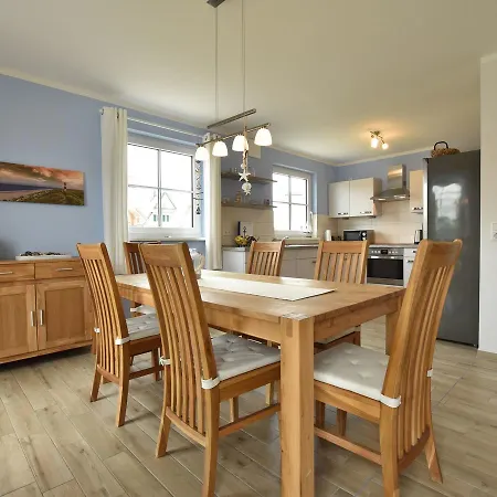 Spacious Holiday In Germany Near Baltic Sea Dom wakacyjny